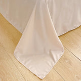 SHOPMOCHO Simple Red and Blue Striped Duvet Cover and Four Piece Bed Sheet Set with Washed Cotton Bedding on the Bed