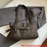 SHOPMOCHO Casual Large-Capacity Leopard Print Women's Bag New Lightweight Versatile Shoulder Bag Relaxed Commuting Tote Bag