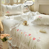 Shopmocho Quilt Bedding Set,white Lightweight Soft Bedspread, embroidery tulip Coverlet Set for All Seasons,3 Piece(1 Quilt,2 Pillow Shams